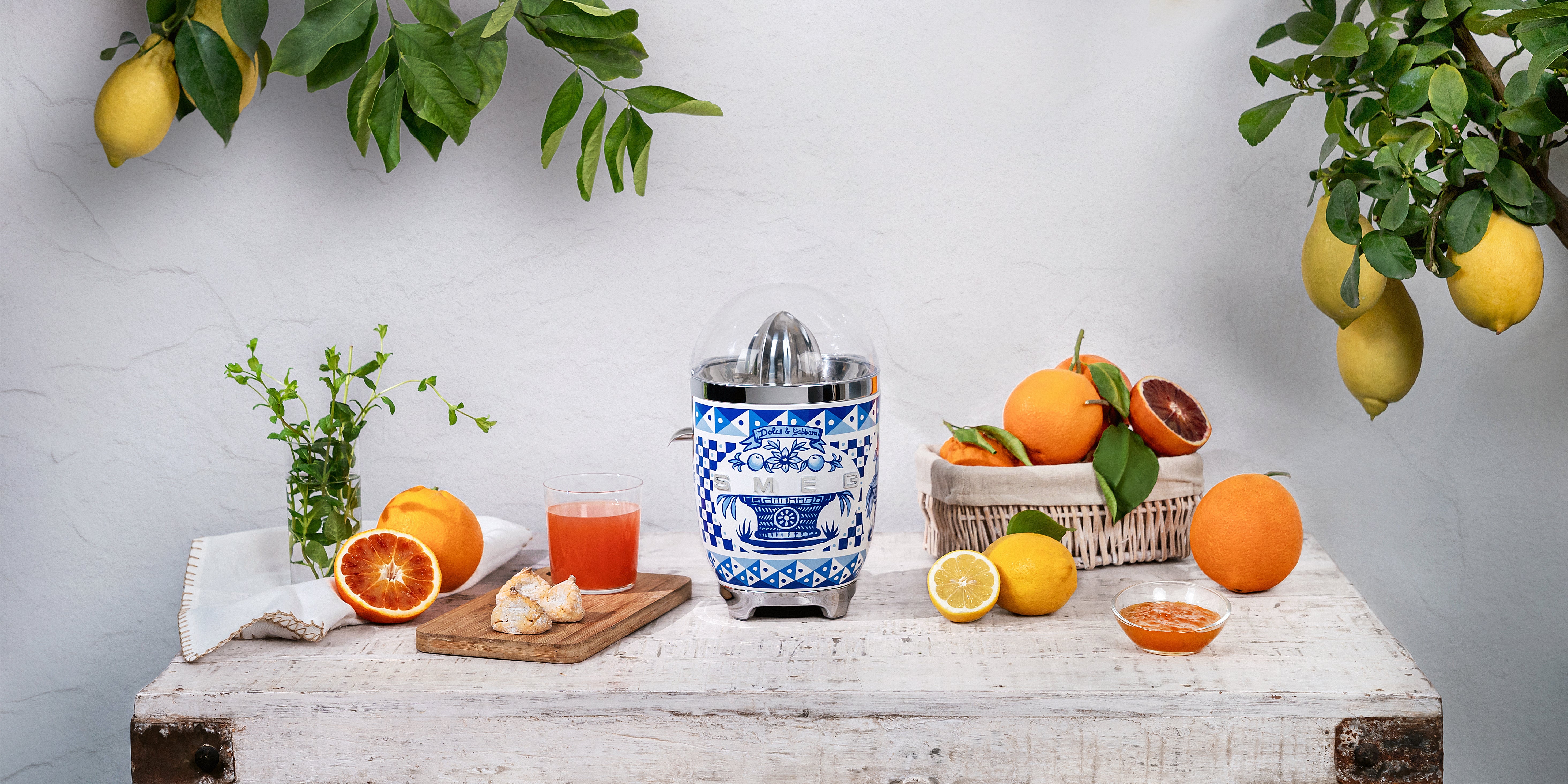 Citrus Juicer mediterrenian blue - Dolce & Gabbana x SMEG