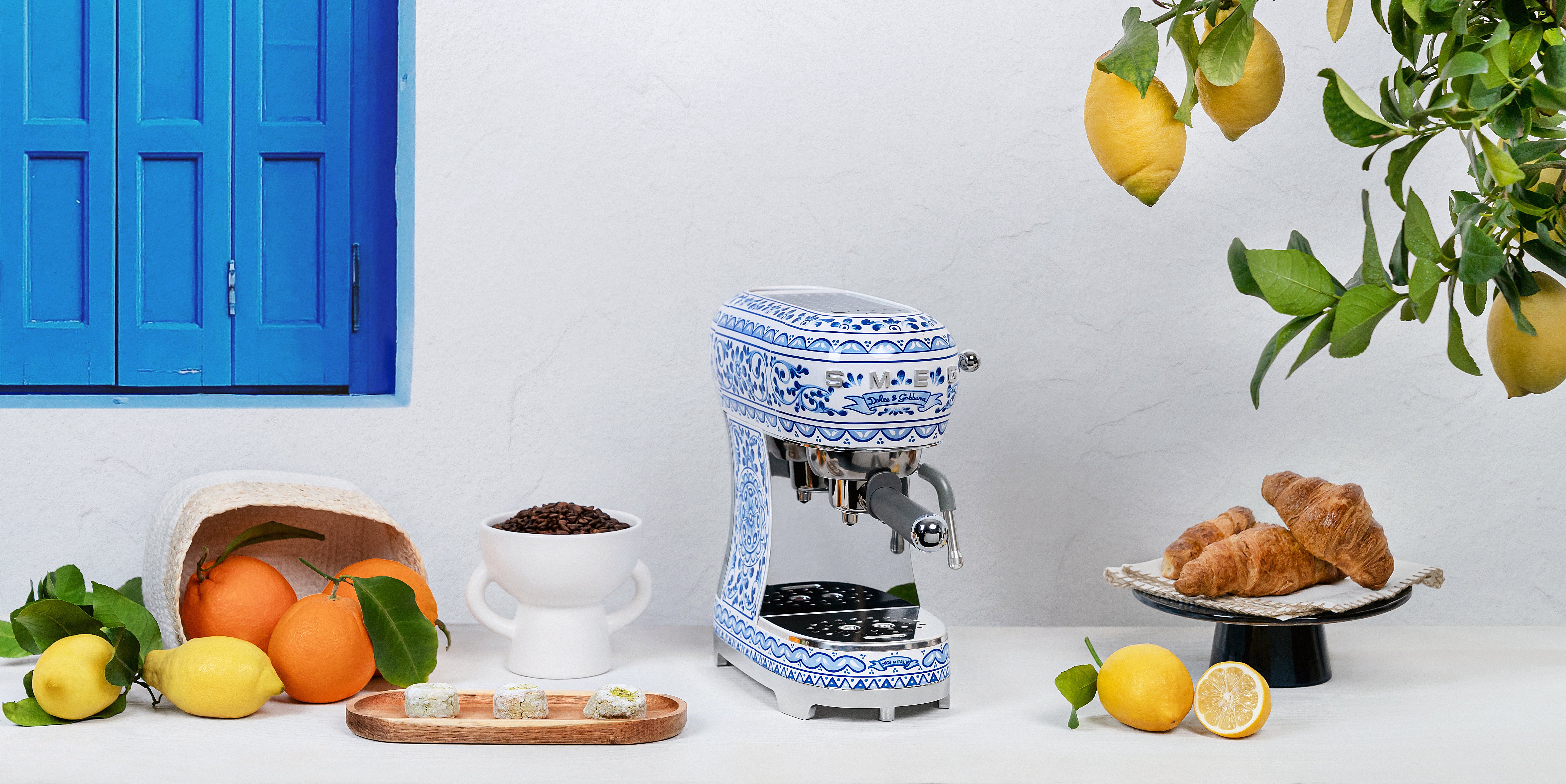 Manual espresso machine mediterrenian blue - Dolce & Gabbana x SMEG